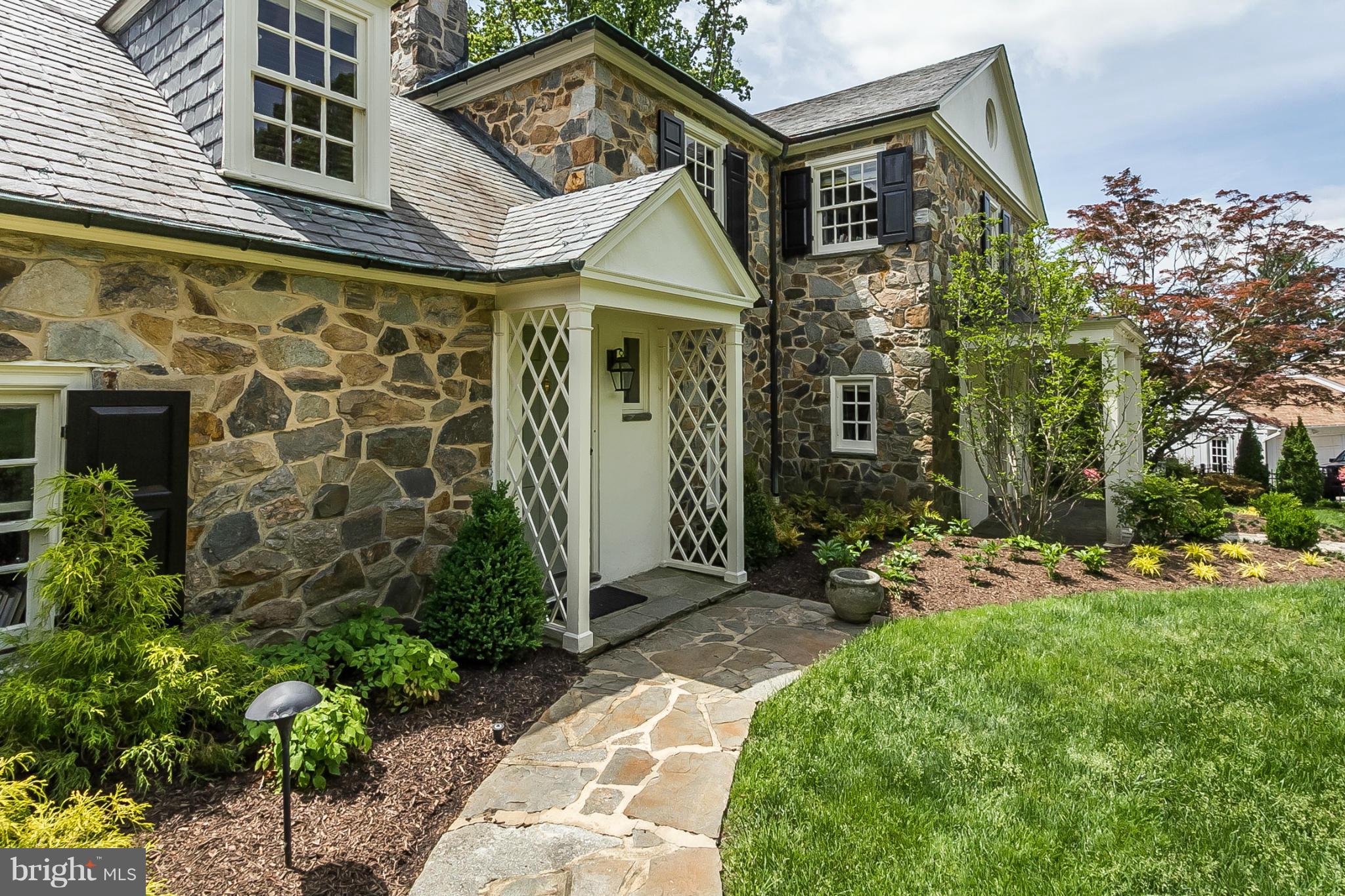 1 Farview Road Baltimore, MD 21212 - Photo 24 of 30 Side Door