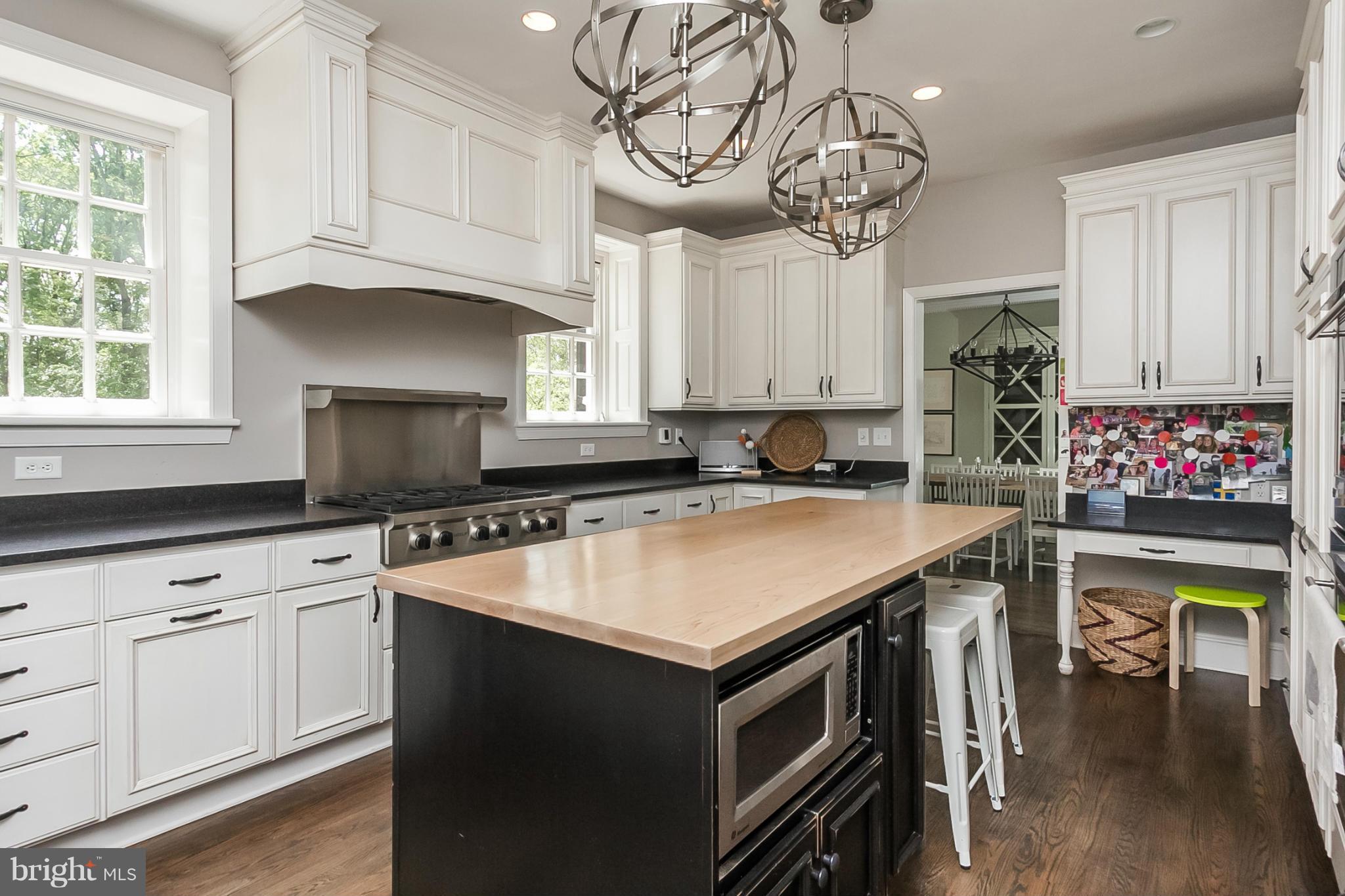 1 Farview Road Baltimore, MD 21212 - Photo 7 of 30 Kitchen