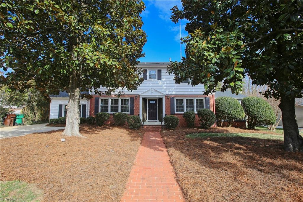 1410 Fernwood Drive High Point, NC 27262 - Photo 2 of 28