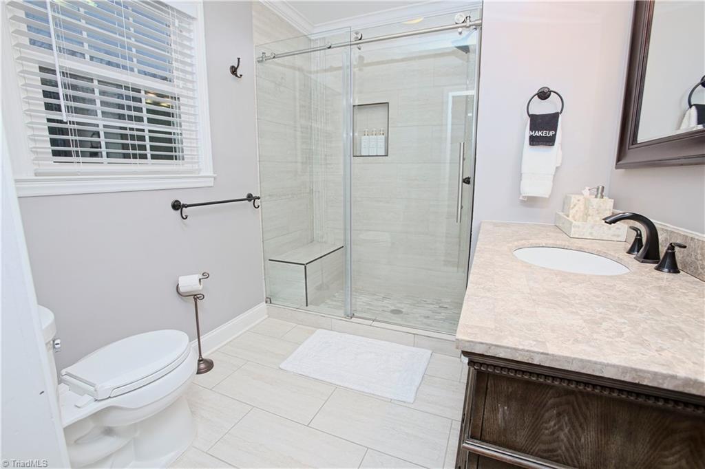 1410 Fernwood Drive High Point, NC 27262 - Photo 25 of 28