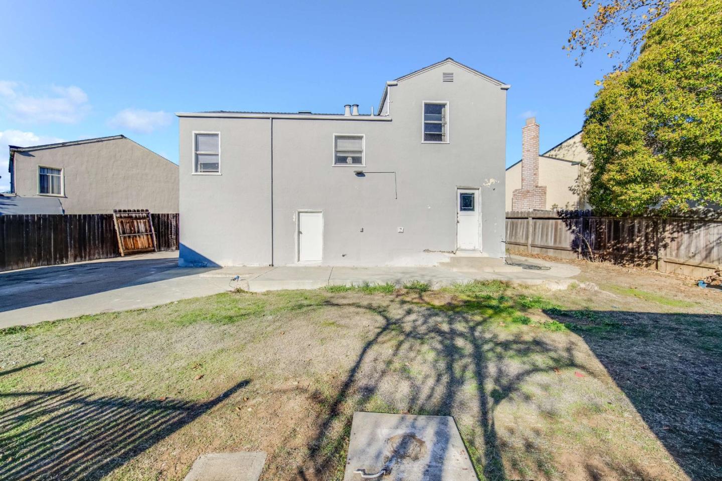 1 Spruce Street Vallejo, CA 94591 - Photo 32 of 35 a house view with a outdoor space