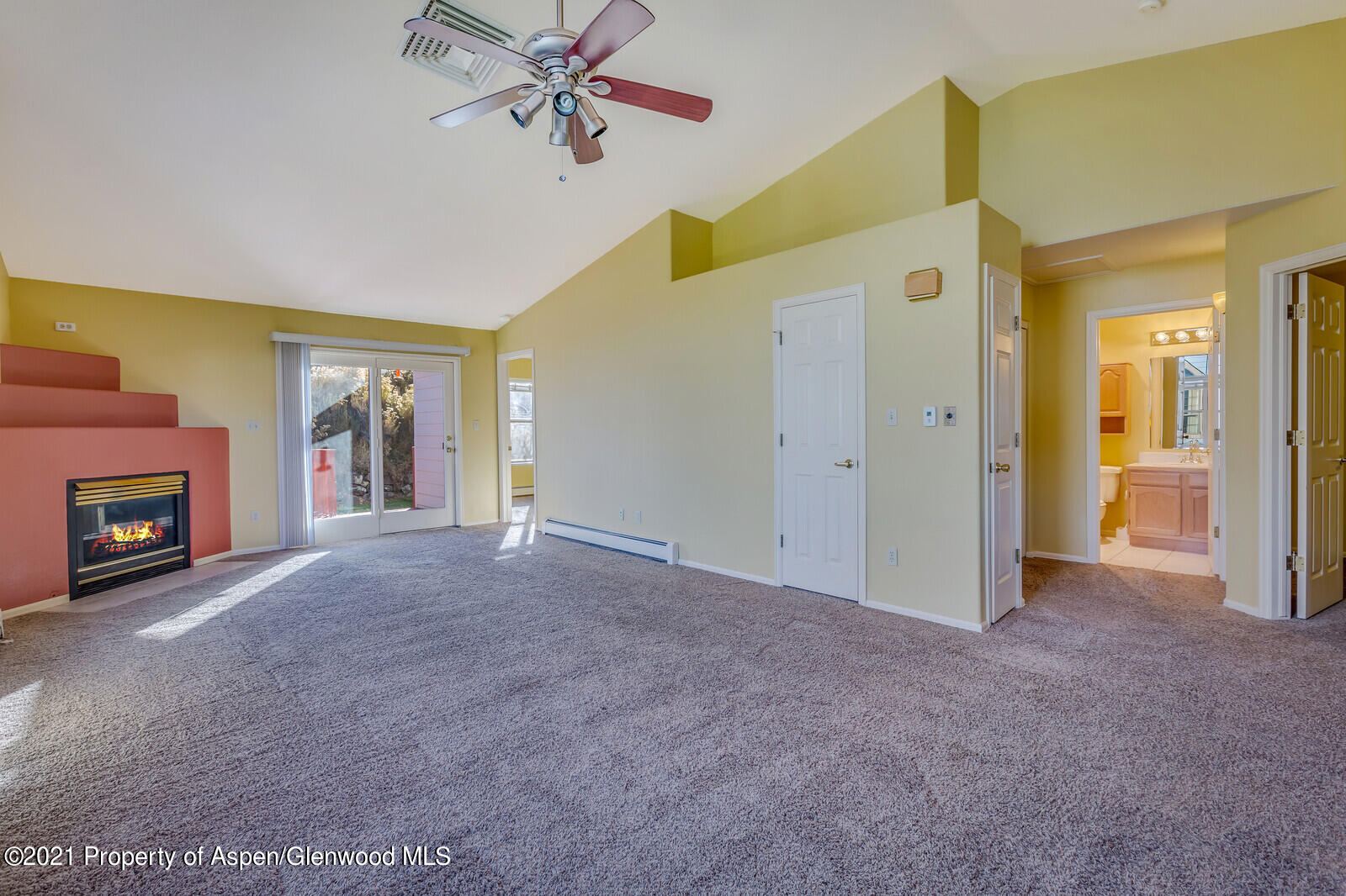 8 West Ridge Court Parachute, CO 81635 - Photo 3 of 17 03_8_West_Ridge_Court003_mls