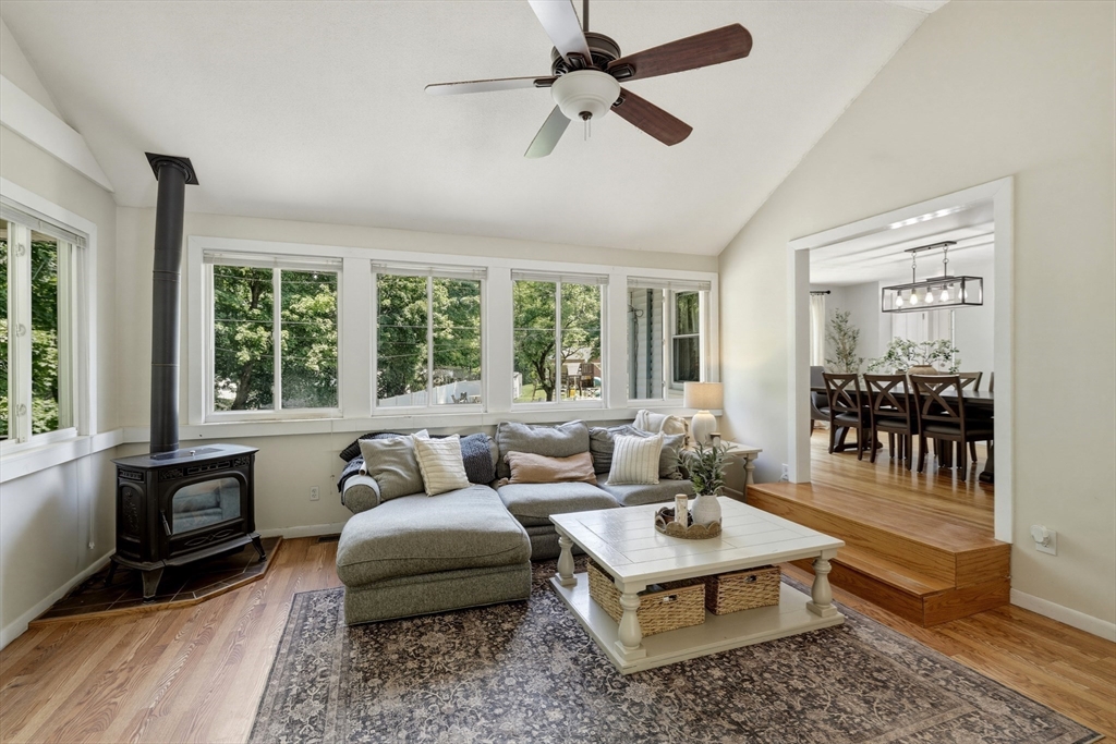 75 Clematis Road Agawam, MA 01001 - Photo 23 of 38
