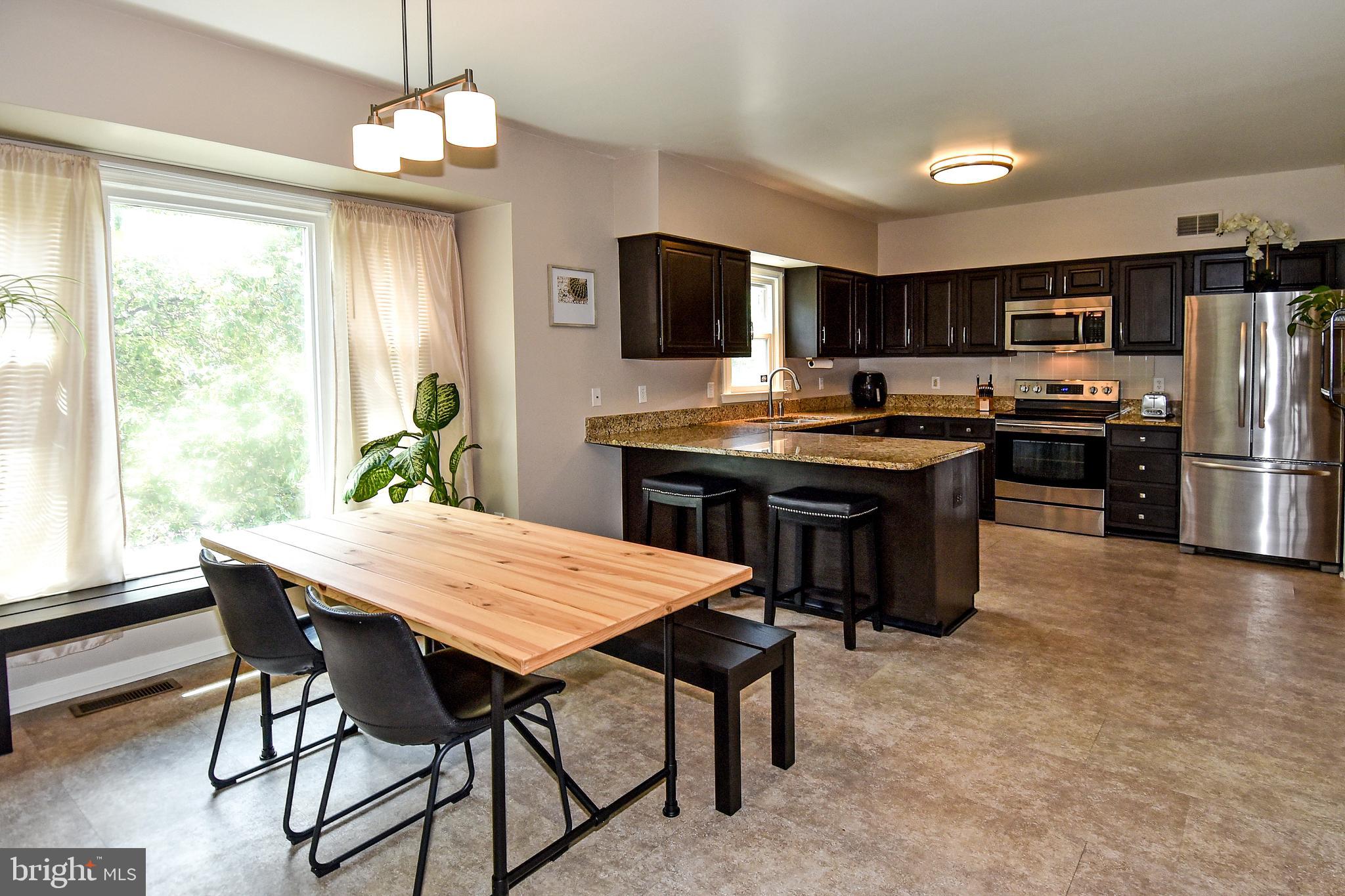 2140 Colonel Way Odenton, MD 21113 - Photo 15 of 49 KITCHEN TABLE SPACE
