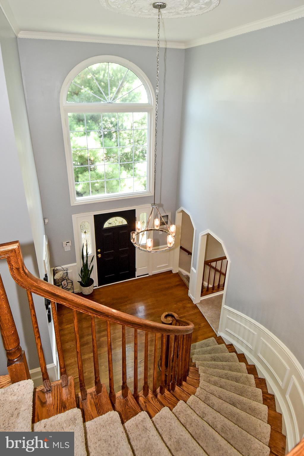 GRAND FOYER!
