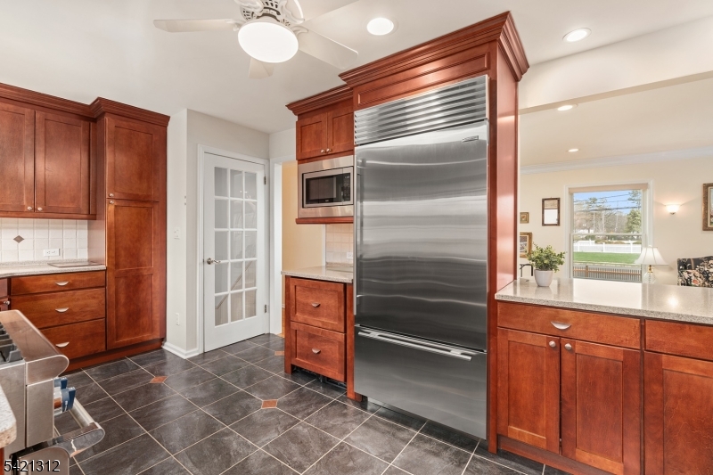 7 Tempe Wick Road Mendham, NJ 07945 - Photo 12 of 41