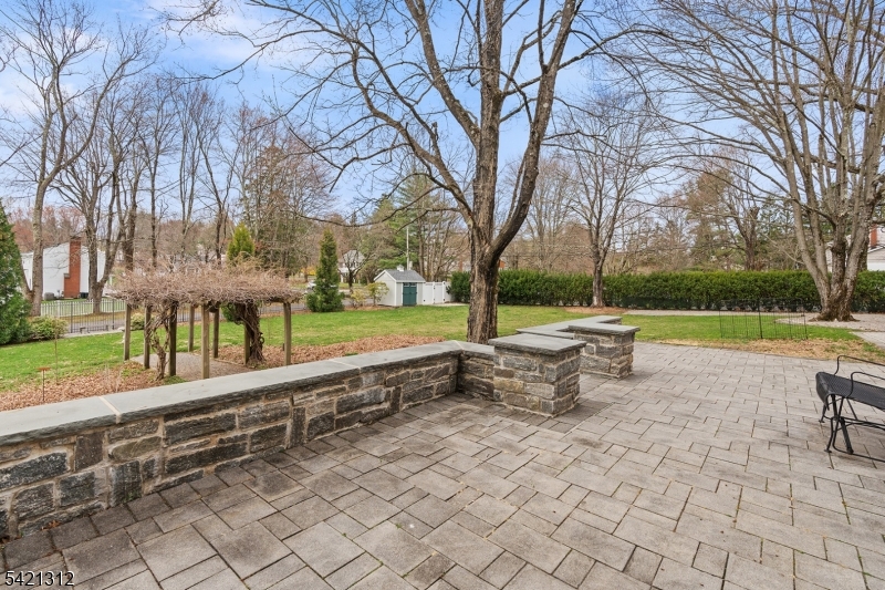 7 Tempe Wick Road Mendham, NJ 07945 - Photo 32 of 41