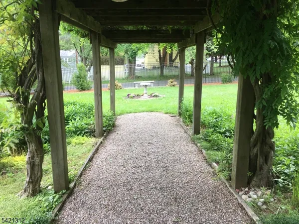 $899,900 | 7 Tempe Wick Road, Mendham, NJ 07945