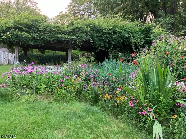 $899,900 | 7 Tempe Wick Road, Mendham, NJ 07945