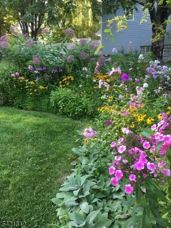 $899,900 | 7 Tempe Wick Road, Mendham, NJ 07945