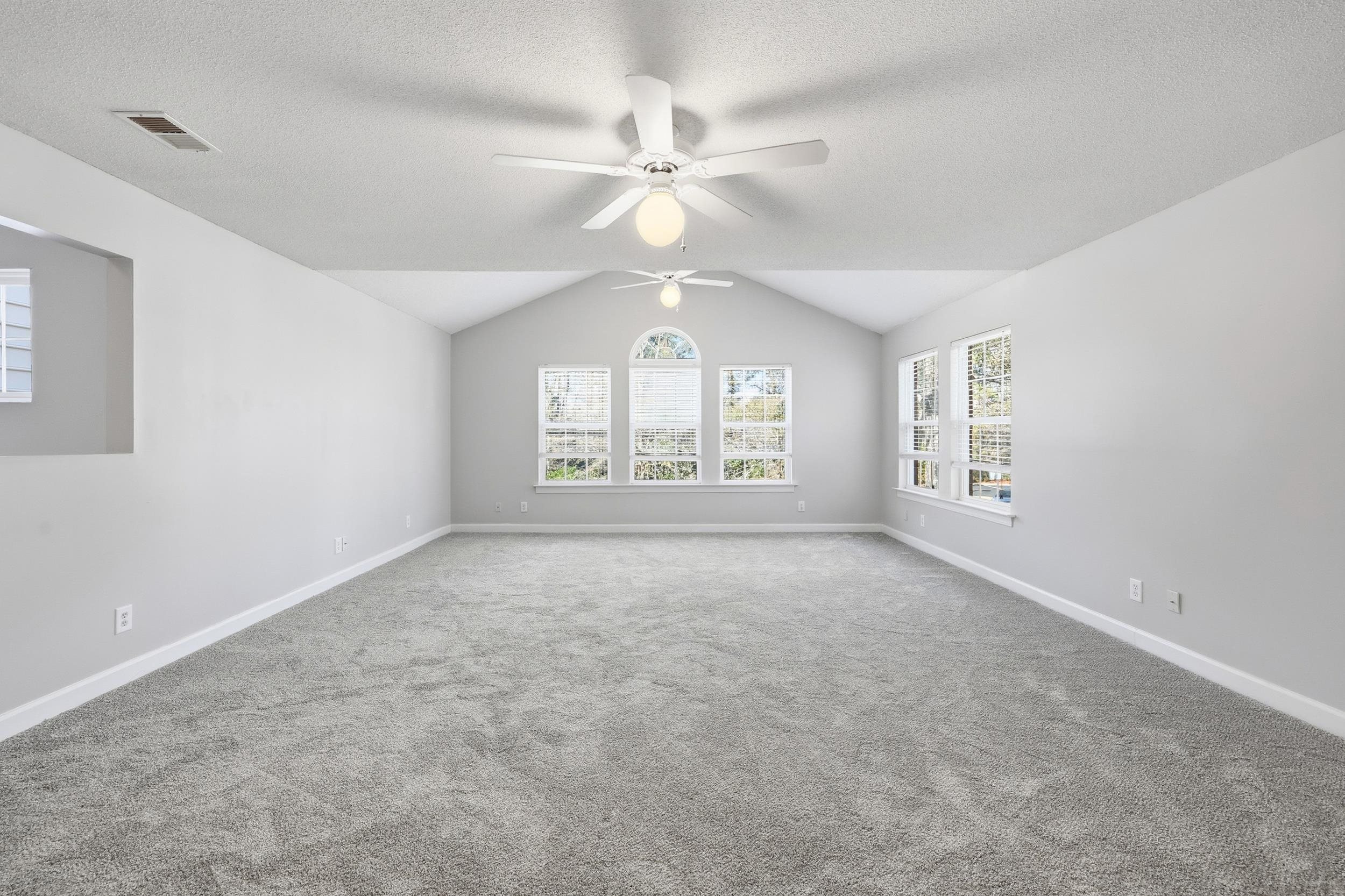 4376 Crepe Myrtle Court, Unit H Murrells Inlet, SC 29576 - Photo 4 of 35