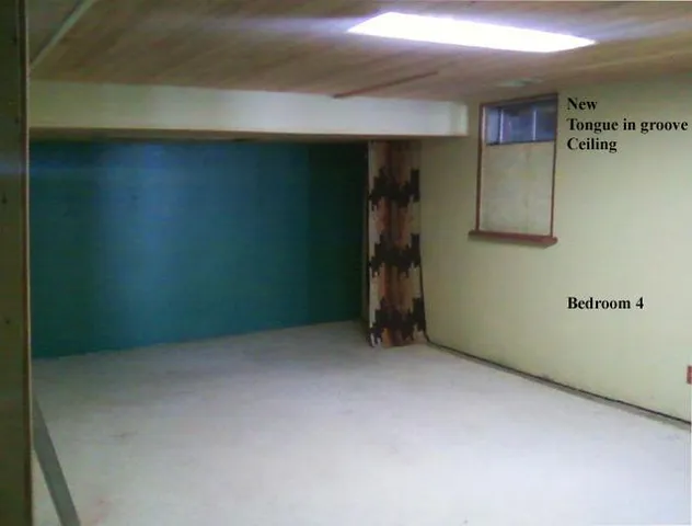 $299,500 | 1400 Duck Creek Lane, Ortonville, MI 48462