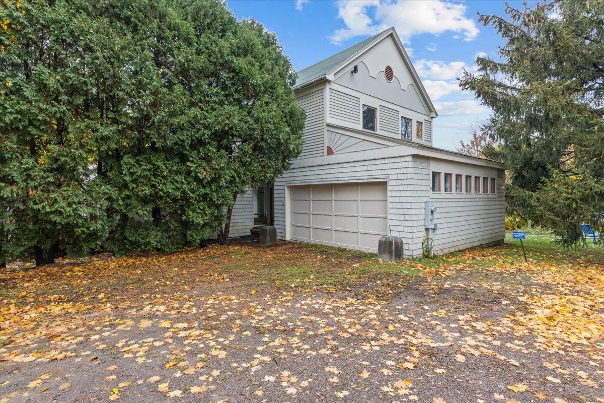 33 North Prospect Street, Unit B Burlington, VT 05401 - Photo 2 of 57