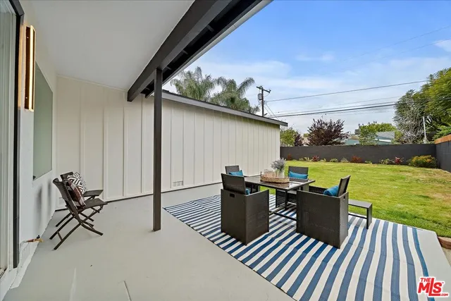 $5,500 | 5815 Saloma Avenue, Van Nuys, CA 91411