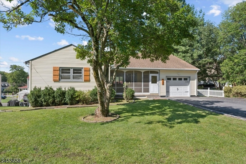 105 Parsippany Road Whippany, NJ 07981 - Photo 1 of 33 Gallery Image 1
