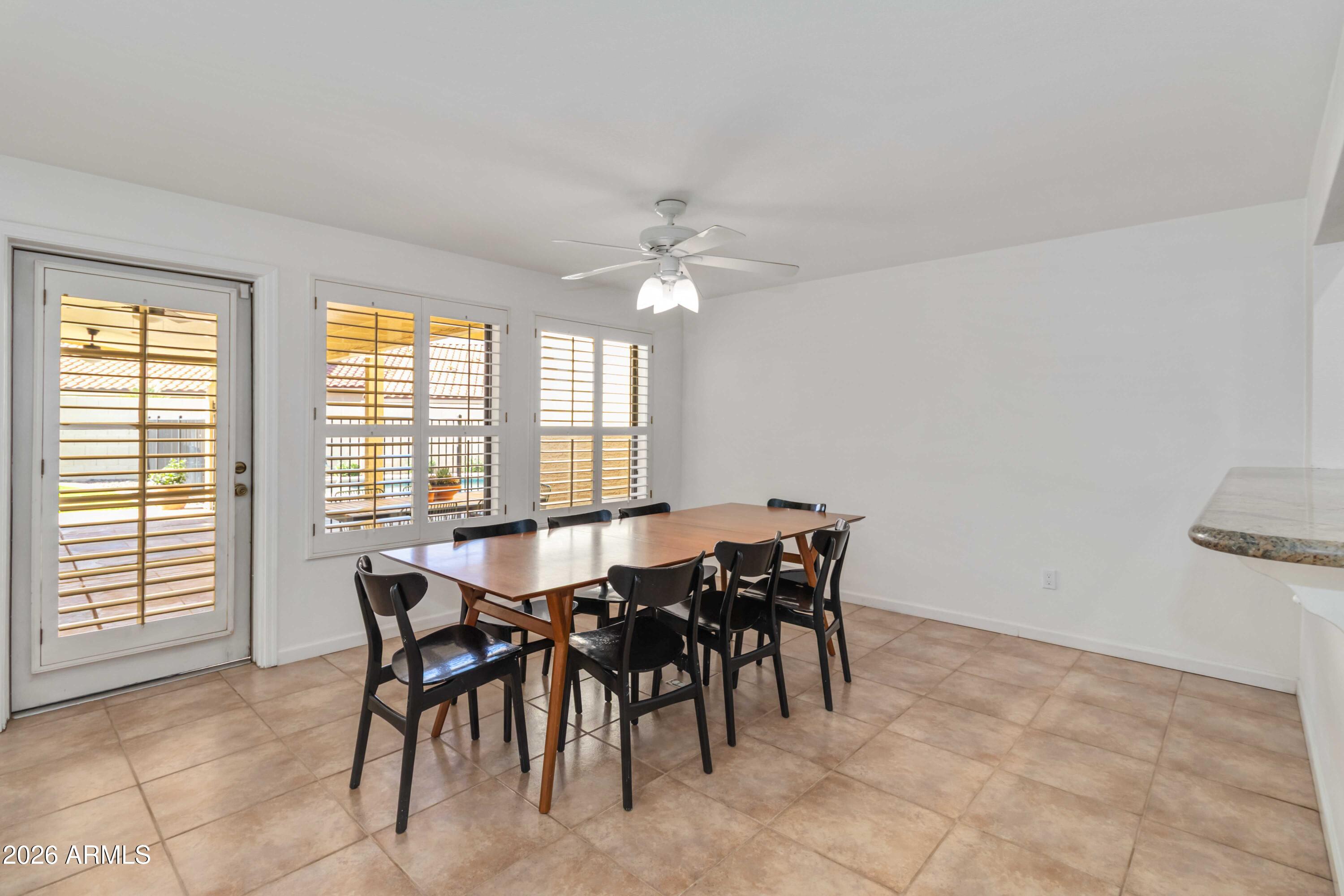 211 East Rhea Road Tempe, AZ 85284 - Photo 21 of 87 021