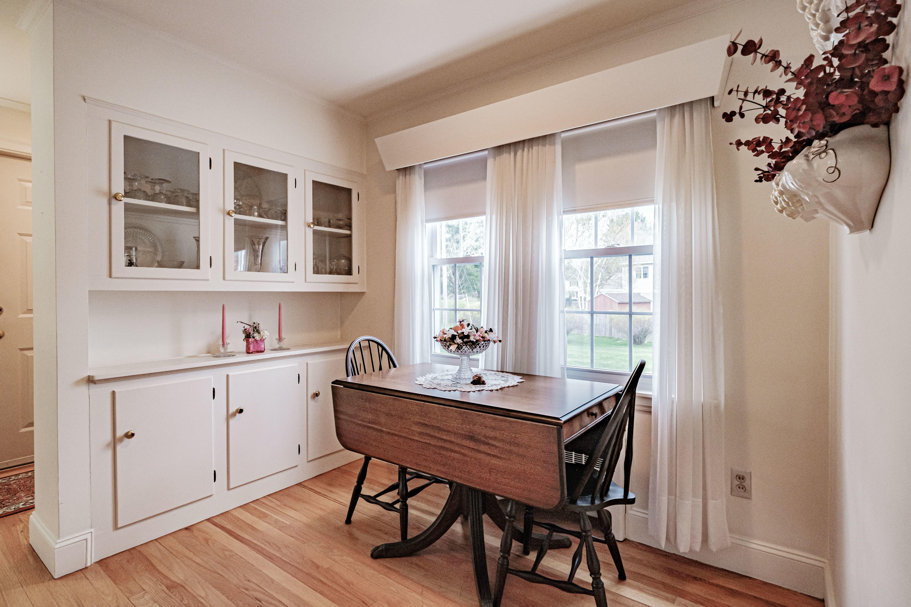 93 Johnson Road Gorham, ME 04038 - Photo 10 of 71 Built-ins Dining area