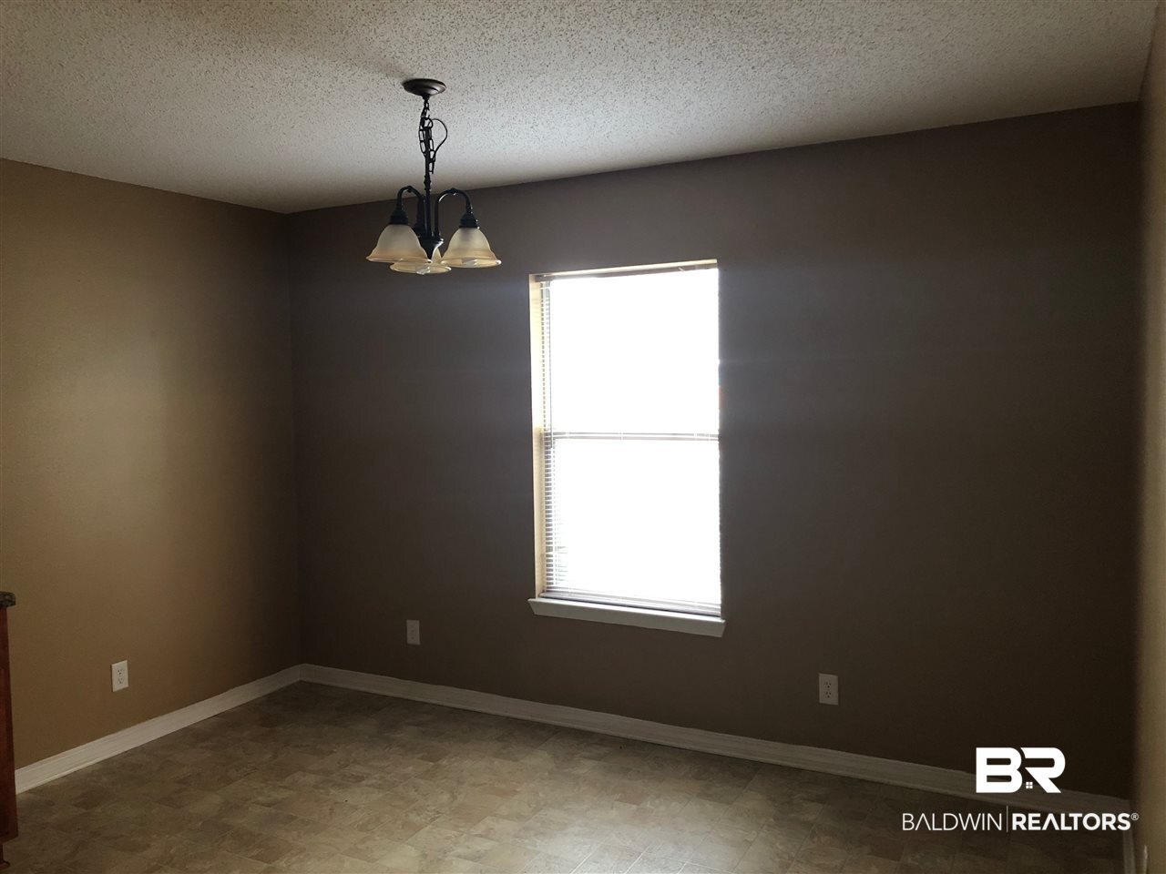 9153 Michigan Avenue Semmes, AL 36575 - Photo 5 of 20