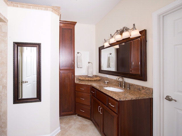 8393 Heron Drive Foley, AL 36535 - Photo 11 of 26 Master Bath