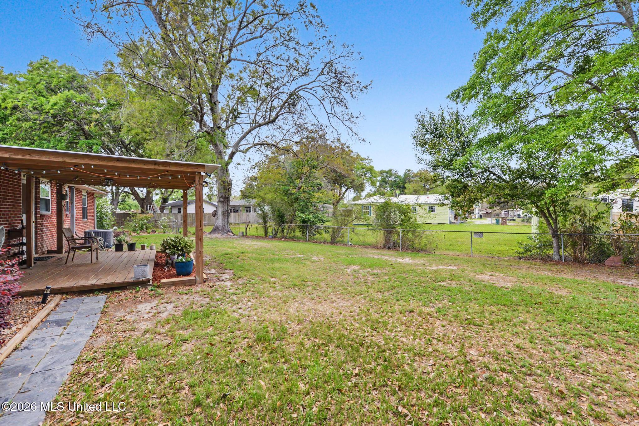 331 Shirley Court Biloxi, MS 39531 - Photo 20 of 23 020