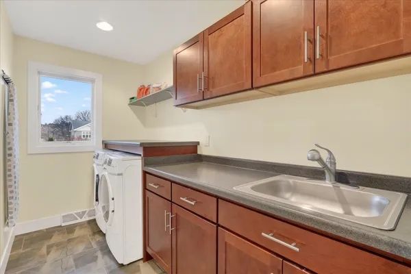 $824,900 | 673 Prairie Grass Road, Oregon, WI 53575