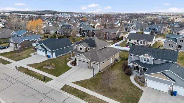 $824,900 | 673 Prairie Grass Road, Oregon, WI 53575