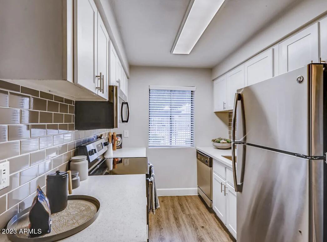 1944 West Thunderbird Road, Unit 1 Phoenix, AZ 85023 - Photo 3 of 12 Kitchen