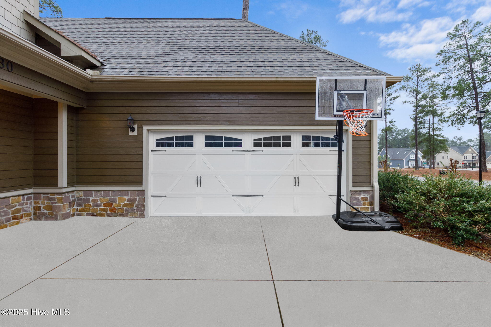 130 Leesville Loop Aberdeen, NC 28315 - Photo 5 of 42 5-web-or-mls-2B5A6083 (1)