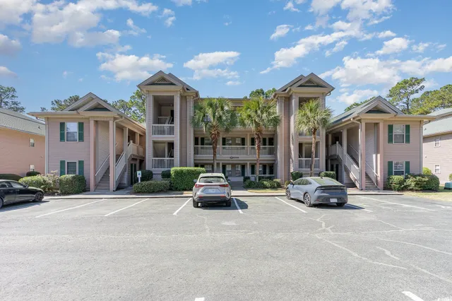$319,900 | 478 Pinehurst Lane, Unit 17D, Pawleys Island, SC 29585