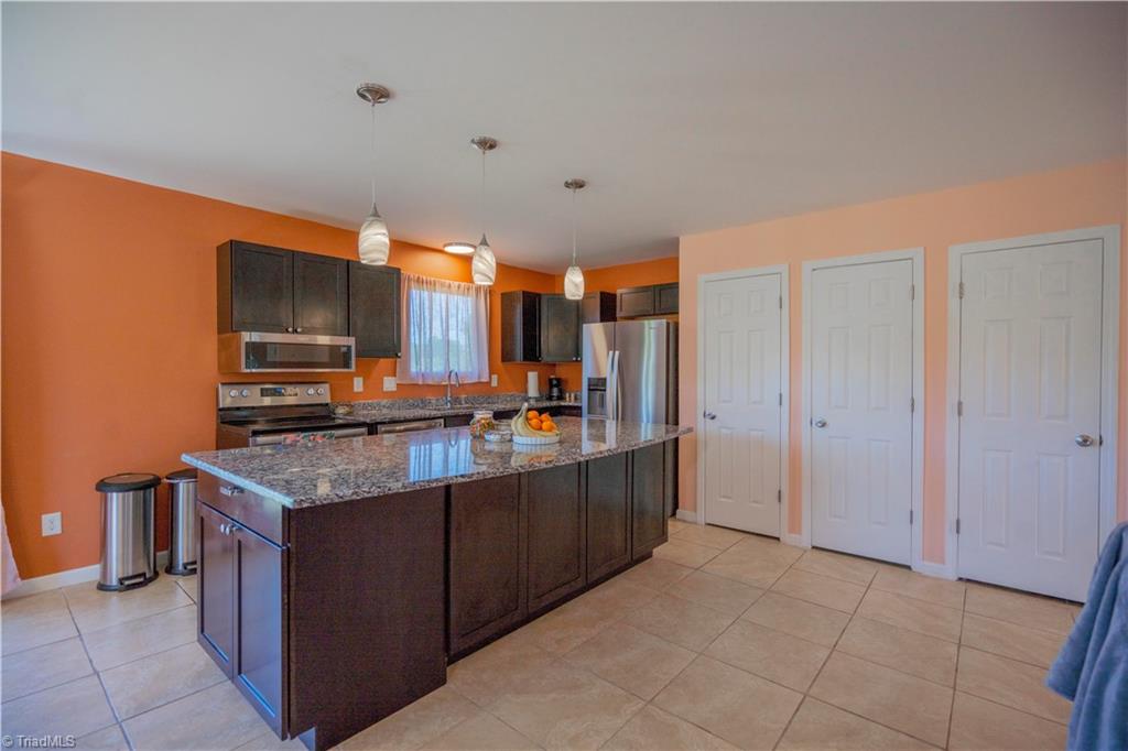2225 Regan Road Lexington, NC 27292 - Photo 16 of 28 Gallery Image 16