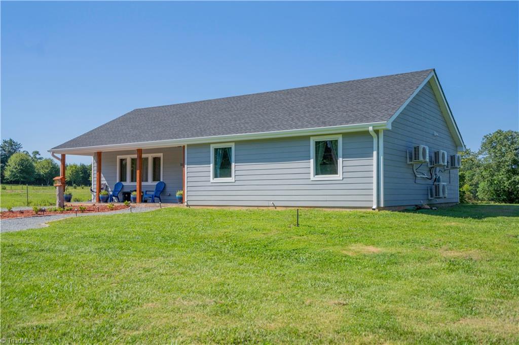 2225 Regan Road Lexington, NC 27292 - Photo 8 of 28 Gallery Image 8