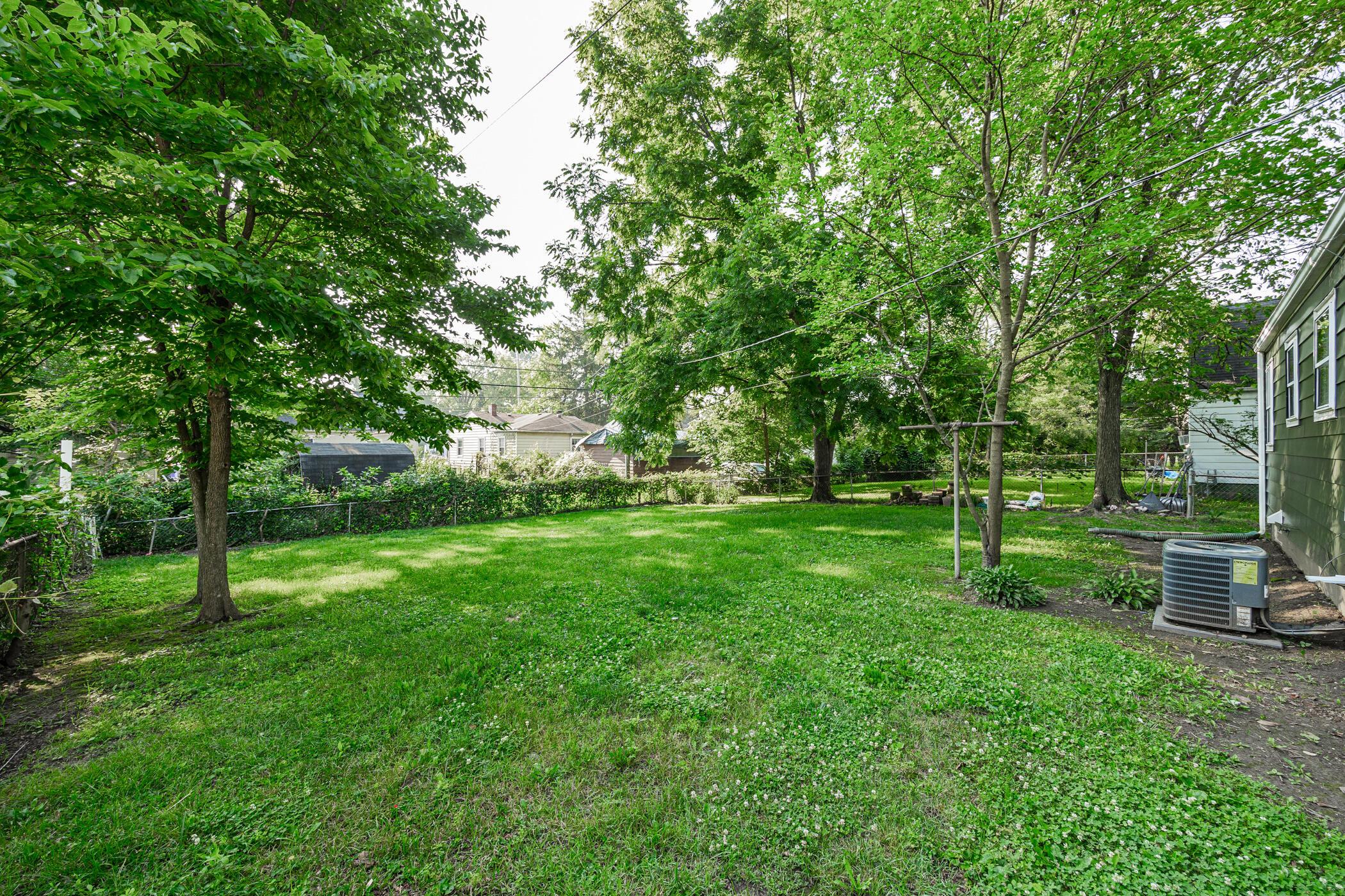134 North Kellner Road Columbus, OH 43209 - Photo 26 of 27 Backyard