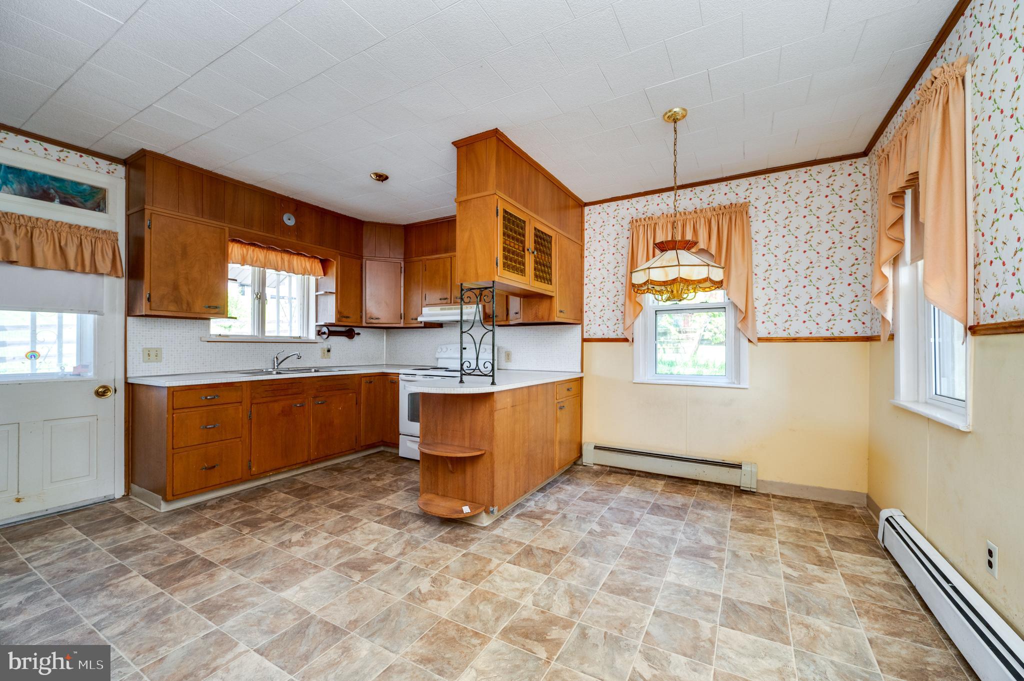 3577 State Hill Road Reading, PA 19608 - Photo 10 of 51 Kitchen