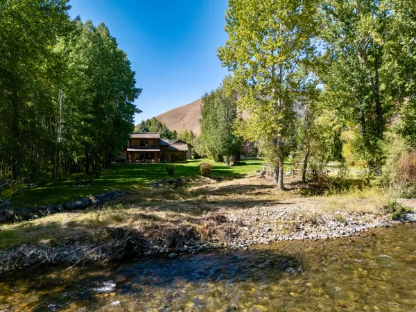 $3,995,000 | 102 West Channel Lane, Blaine County, ID 83333