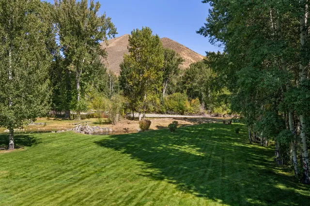 $3,995,000 | 102 West Channel Lane, Blaine County, ID 83333