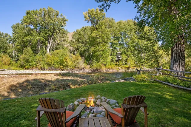 $3,995,000 | 102 West Channel Lane, Blaine County, ID 83333