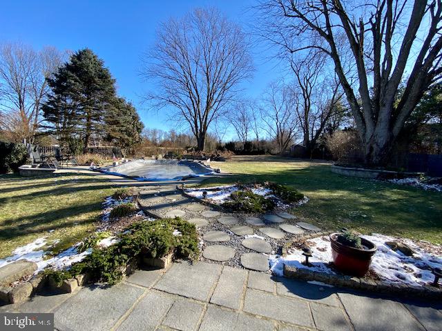 116 East Endfield Road Feasterville-Trevose, PA 19053 - Photo 54 of 63 Winter View Backyard