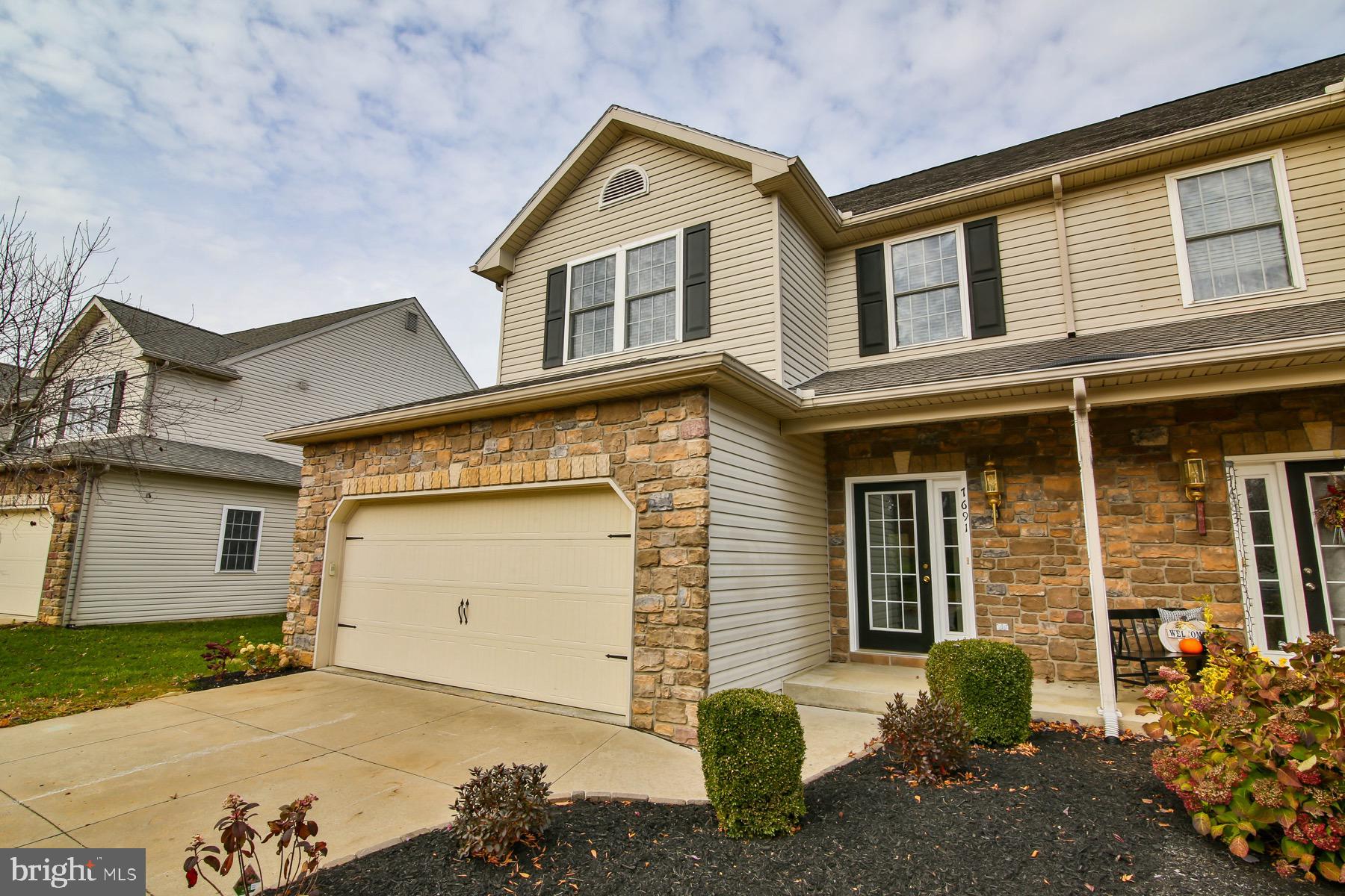 7691 Racite Road Macungie, PA 18062 - Photo 2 of 39 Gallery Image 2