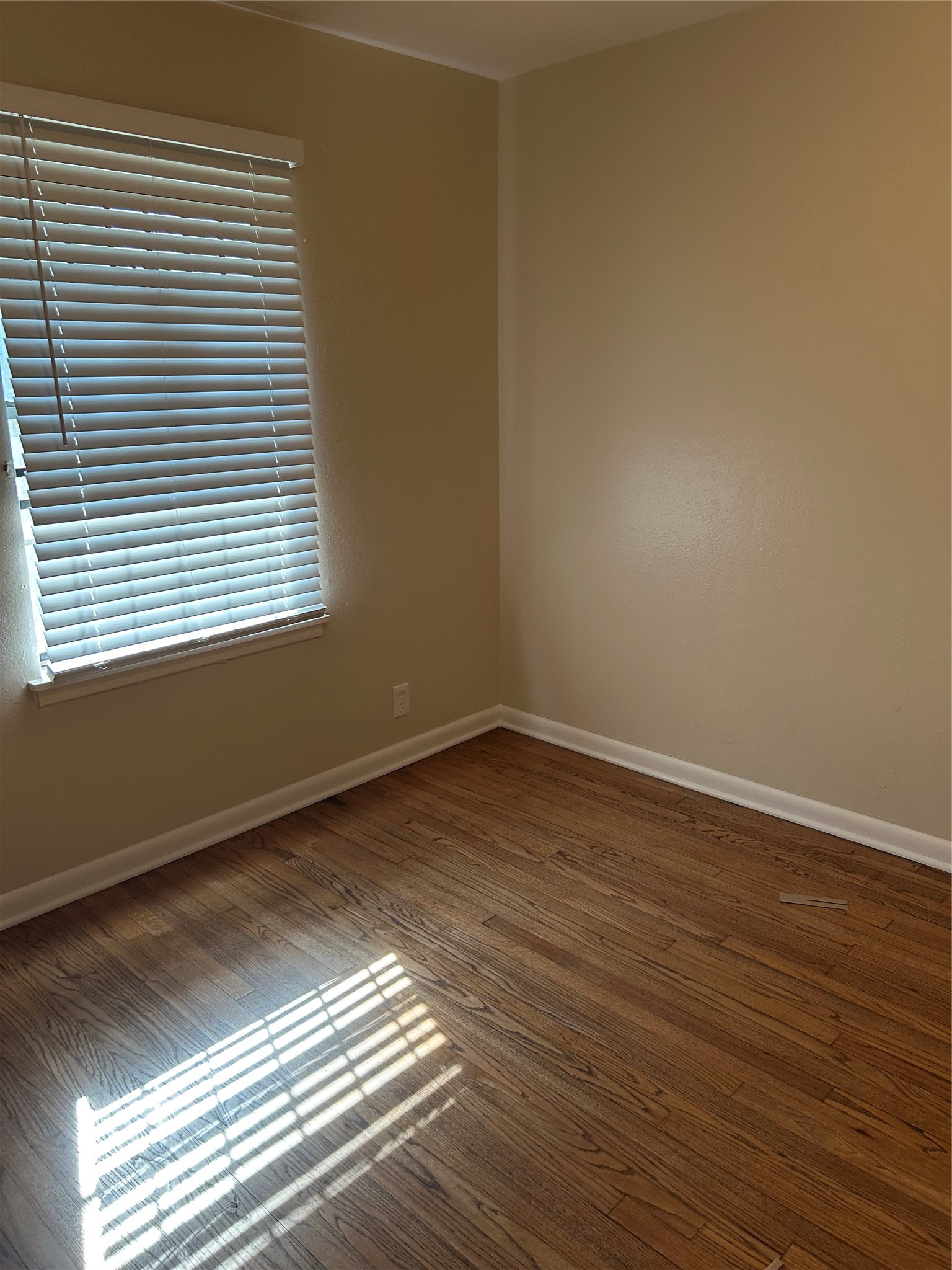 3927 Faulkner Street Houston, TX 77021 - Photo 14 of 17