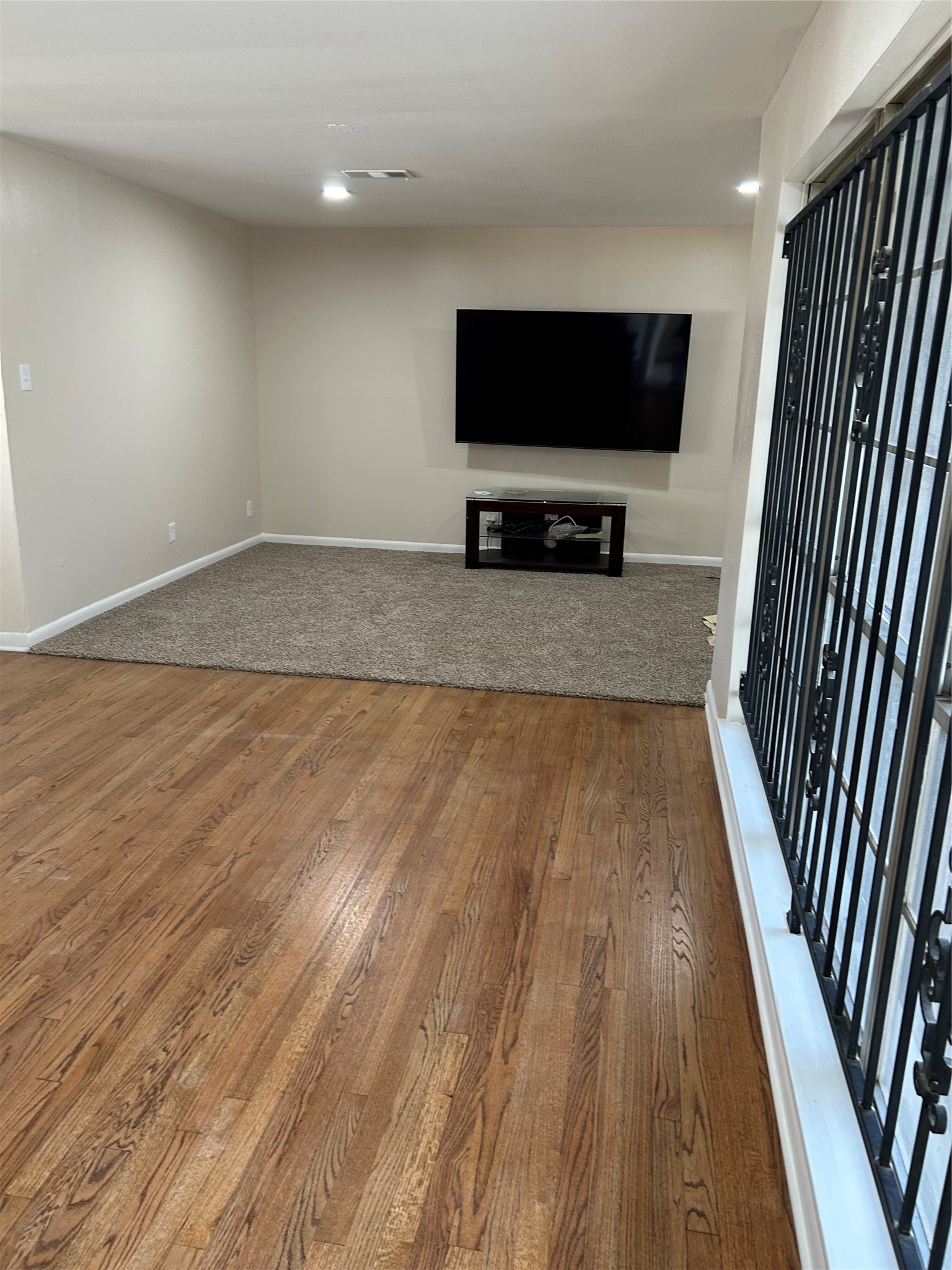 3927 Faulkner Street Houston, TX 77021 - Photo 4 of 17