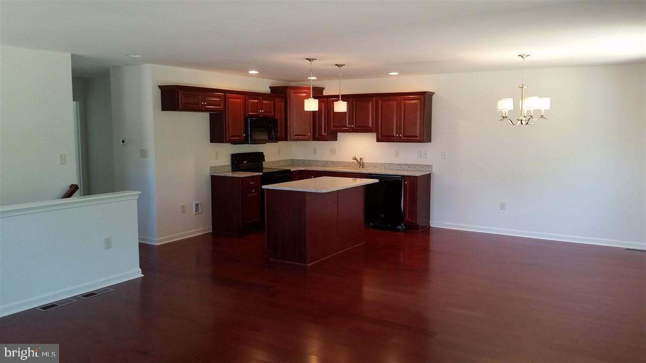 6054 Station Road Harrisburg, PA 17111 - Photo 4 of 19 Gallery Image 4