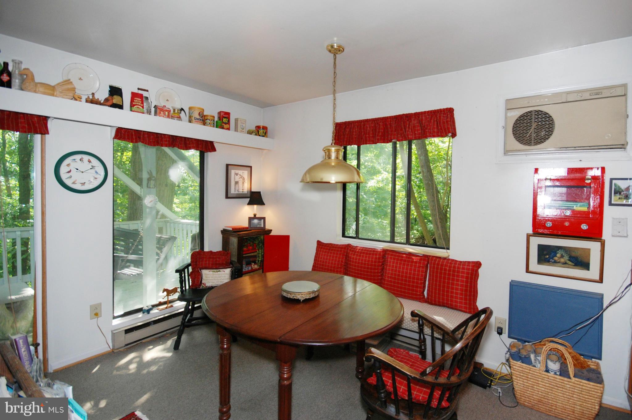 162 Pocahontas Road Front Royal, VA 22630 - Photo 17 of 28 Dining Room