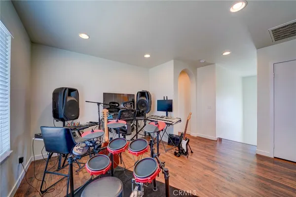 $2,800 | 14304 Gray Fox Lane, Victorville, CA 92394