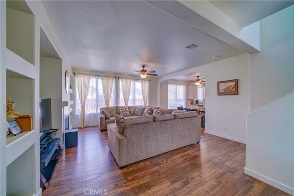 $2,800 | 14304 Gray Fox Lane, Victorville, CA 92394