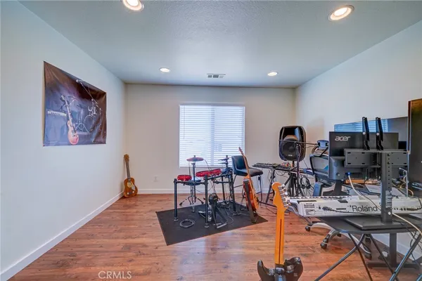 $2,800 | 14304 Gray Fox Lane, Victorville, CA 92394