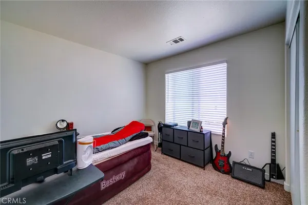 $2,800 | 14304 Gray Fox Lane, Victorville, CA 92394