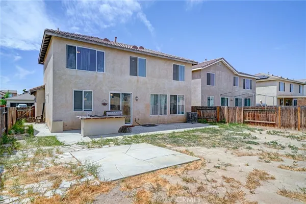 $2,800 | 14304 Gray Fox Lane, Victorville, CA 92394