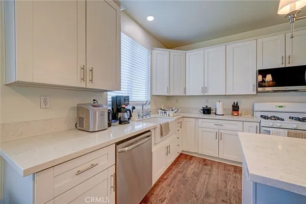 $2,800 | 14304 Gray Fox Lane, Victorville, CA 92394