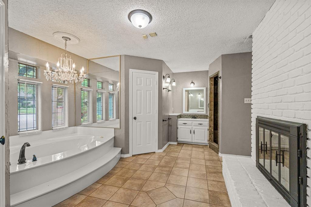 8809 Random Road Fort Worth, TX 76179 - Photo 20 of 37