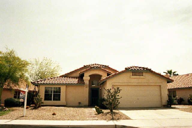 665 West Smoke Tree Road Gilbert, AZ 85233 - Photo 1 of 1 Primary Photo